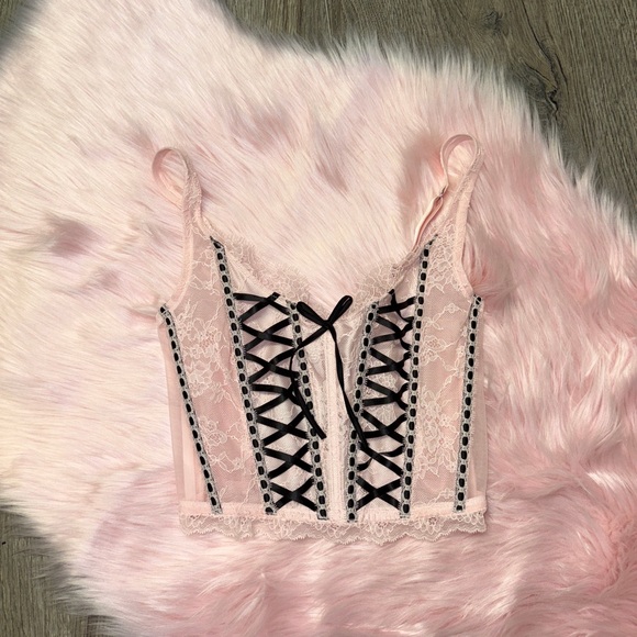 BNWT Victoria's Secret Dream Angel Pink & Black Lace Corset (S-DD) - Picture 5 of 7